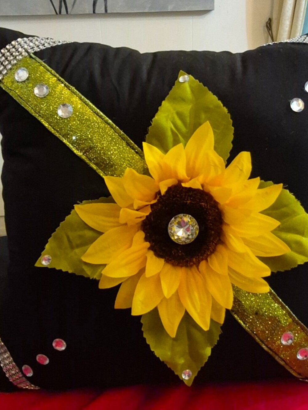 Handmade 16X16 Decorative Floral Throw Black.